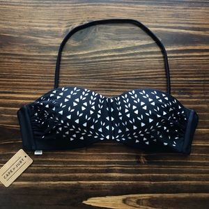 ☀️Bikini Top Size Small☀️